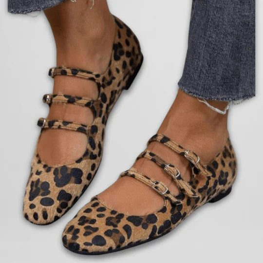 ZOE LOAFER